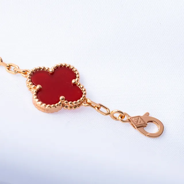 Van Cleef & Arpels Alhambra Cinq motifs Bordeaux et Or Rose Bracelet en Émail 2