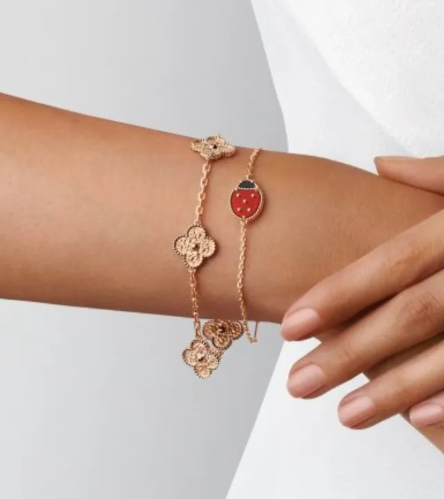 Van Cleef & Arpels Alhambra Or Argent Cinq motifs de pétales de trèfle Pavé-Set Stones Bracelet 9