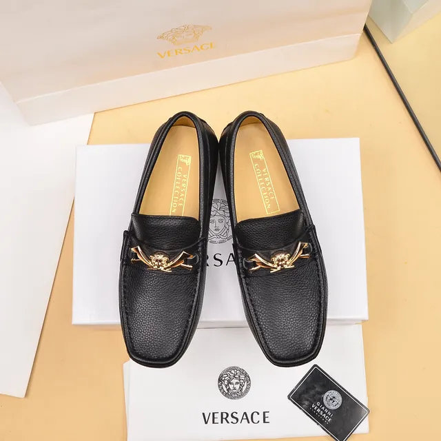 Versace Preto Dourado Couro granulado Cabeça de Medusa Fivela de horsebit Loafer 2