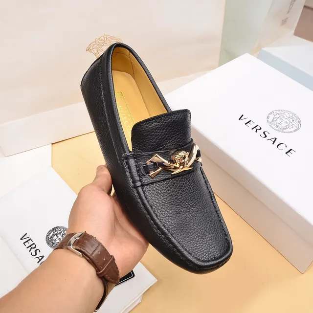 Versace Preto Dourado Couro granulado Cabeça de Medusa Fivela de horsebit Loafer 7