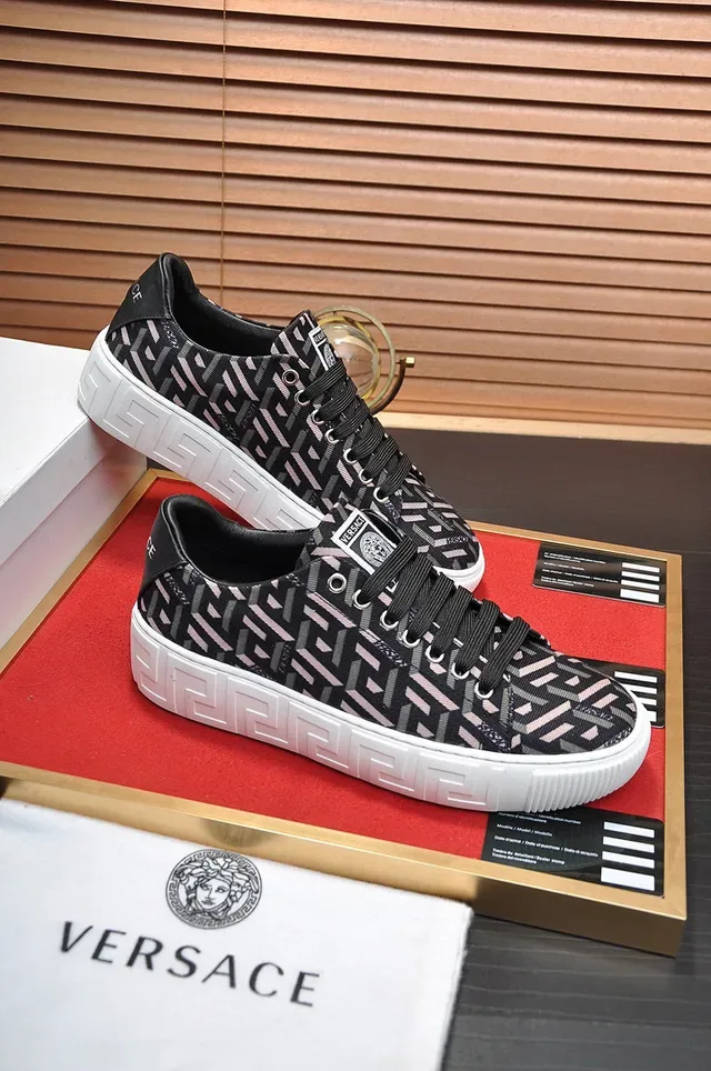 Versace Black Pink Low-Top Textile Upper Lifestyle Sneakers 5