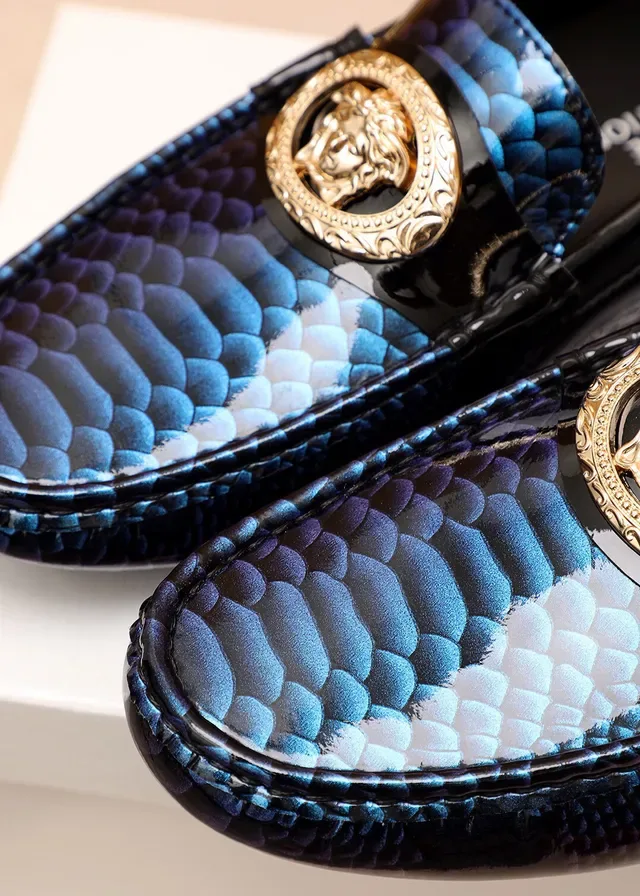 Versace Mocassin Bleu Noir Texturisé en Serpent avec Bords Patent 7
