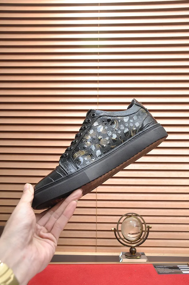 Versace Chain Reaction chaussures lifestyle noires Croc-Embossed doré Medusa 6