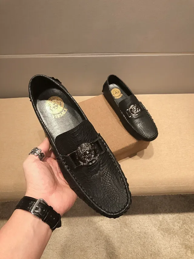 Versace Chain Reaction Mocasines Negro Croc-Embossed Hebilla Medusa 7