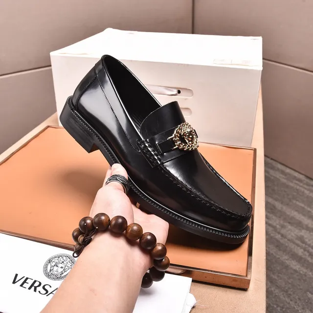 Versace Chain Reaction Mocassins Cuir Noir Poli Boucle Medusa 7