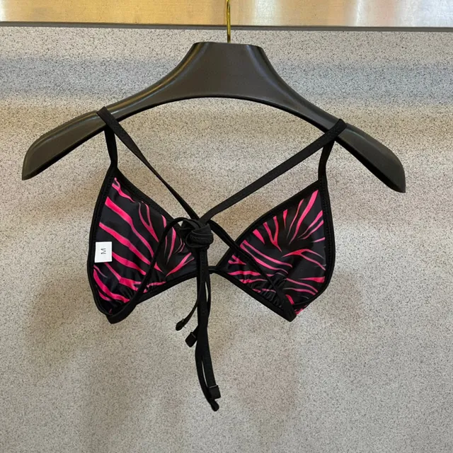 Versace Logo-Print Pink Black Triangle Top Swimwear 7