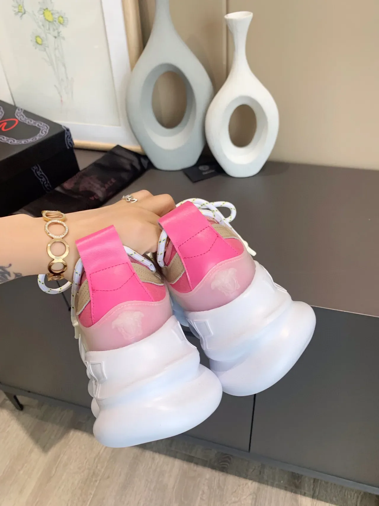 Versace Odissea باروكي برينت شونكي سنيكرز 3