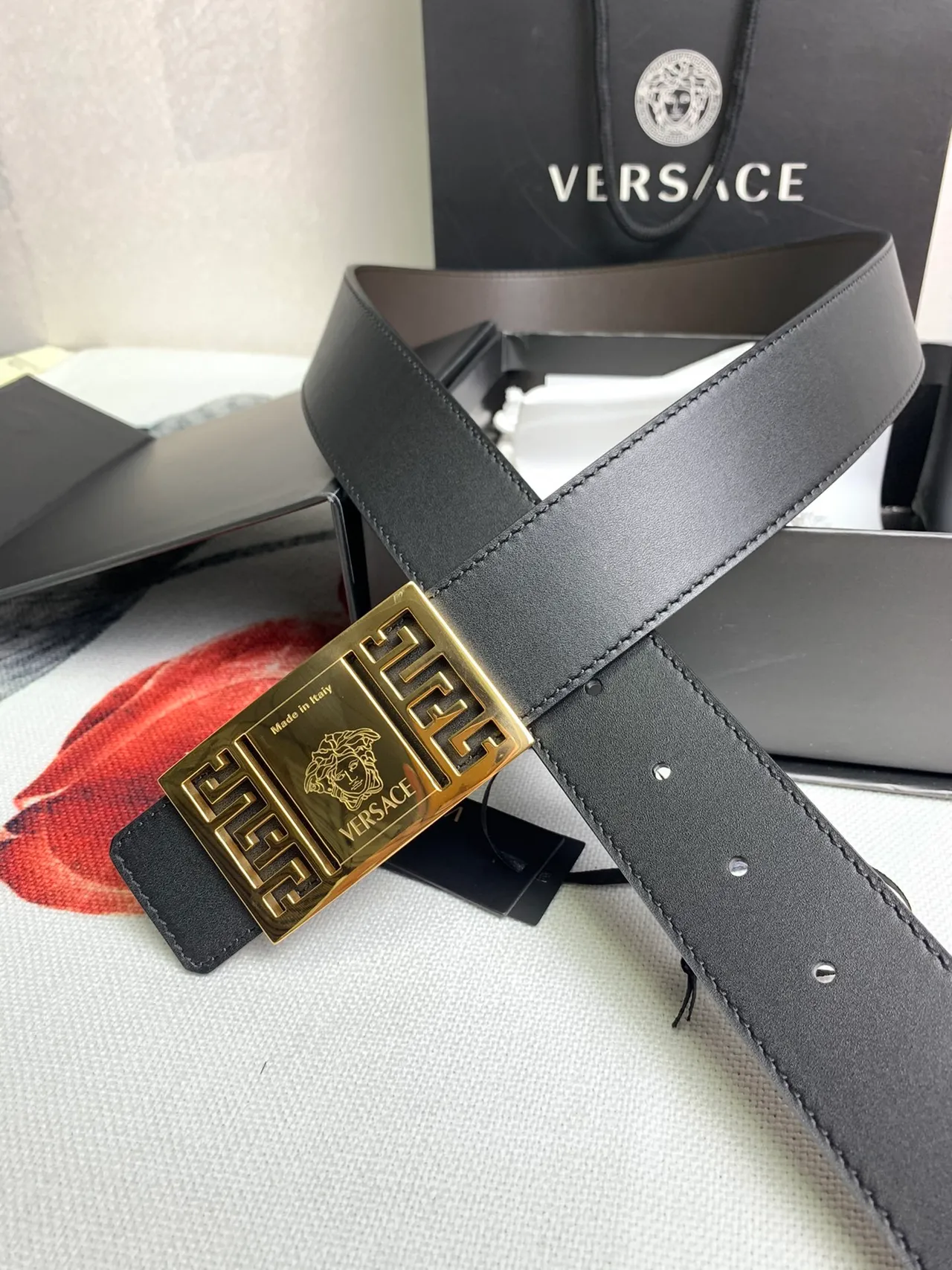 Versace Odissea Black Gold Smooth Strap Rectangular Buckle Leather Belt 9
