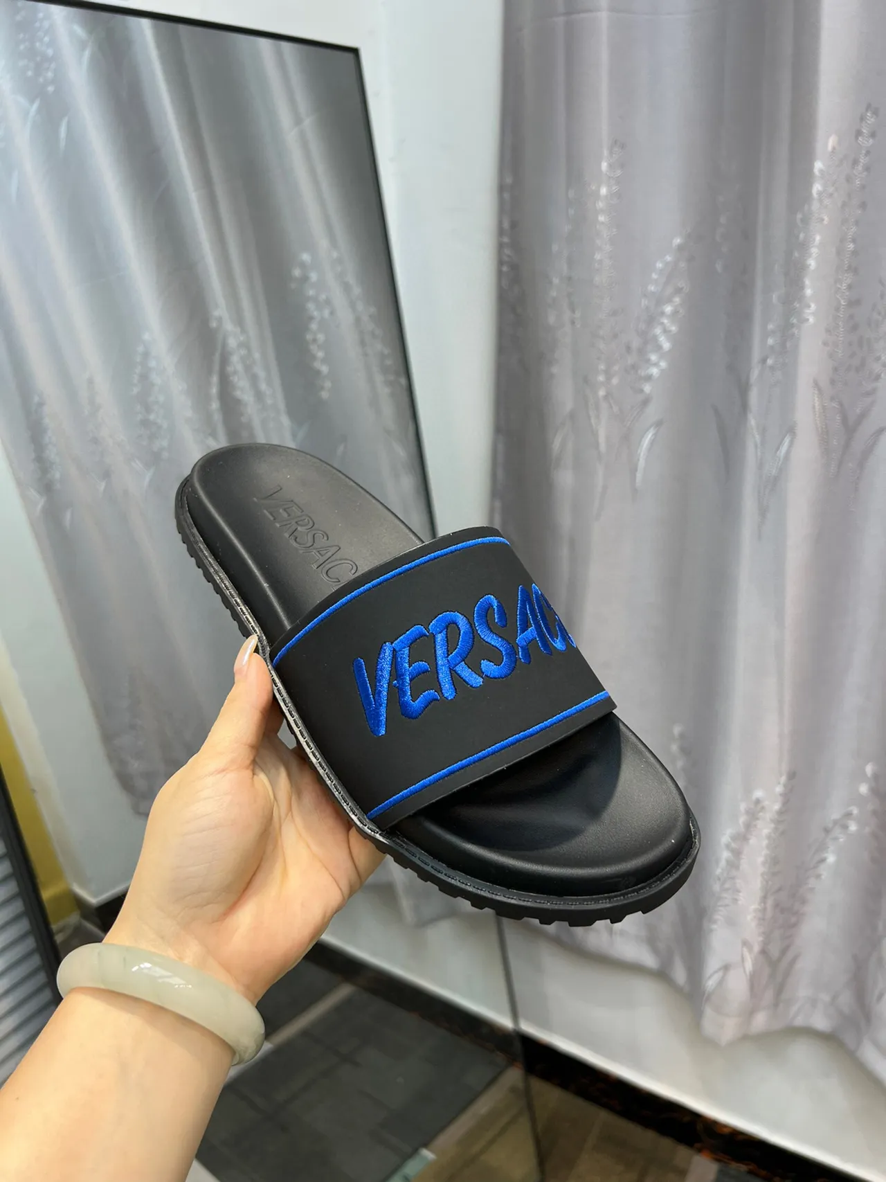 Versace Slide Noir Bleu Logo Brodé Contraste Piping Sandales 6