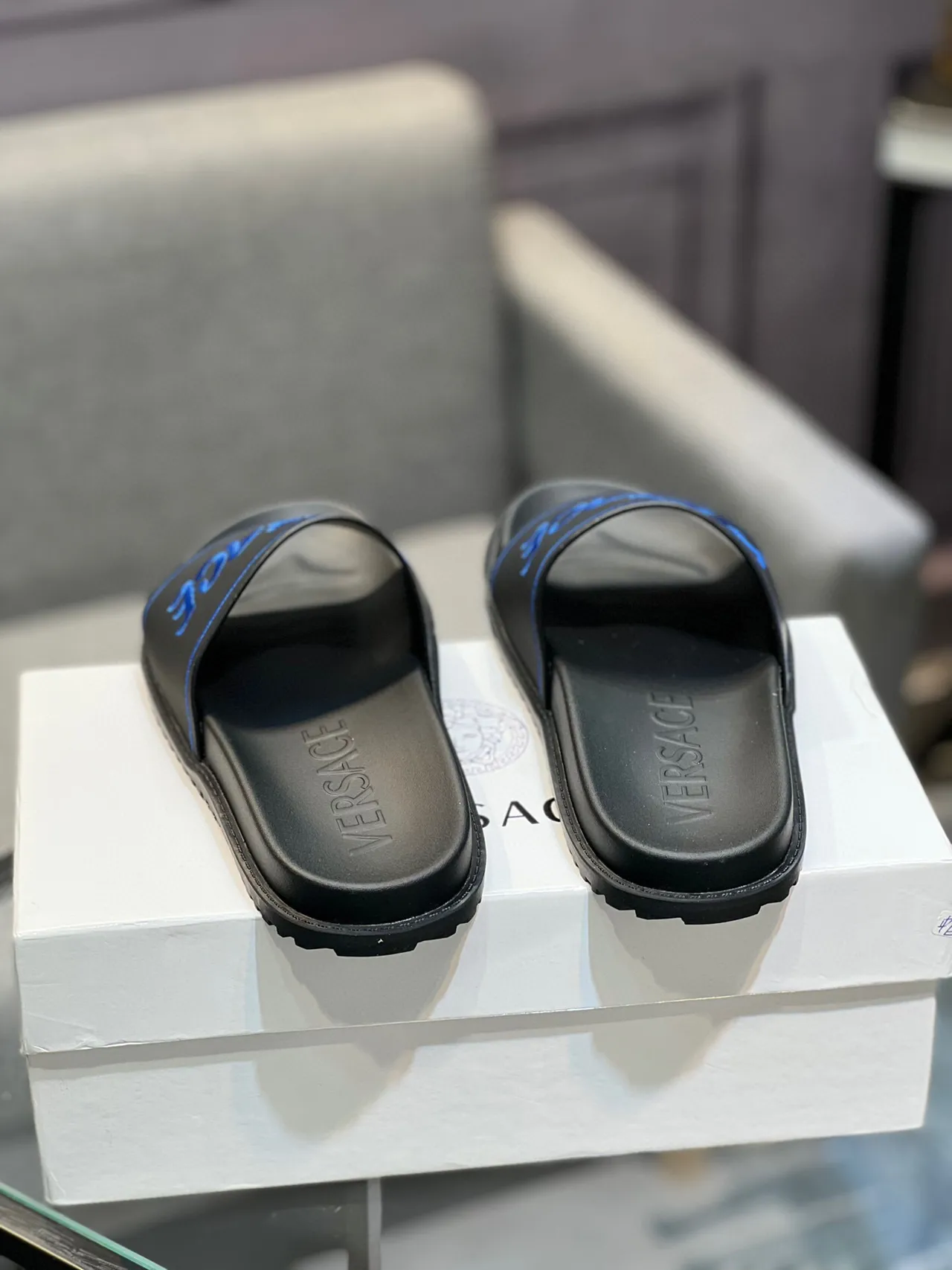 Versace Slide Noir Bleu Logo Brodé Contraste Piping Sandales 8