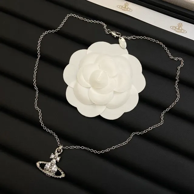 Vivienne Westwood Classic Orb Pavé Crystal Silver-Tone Necklace 3