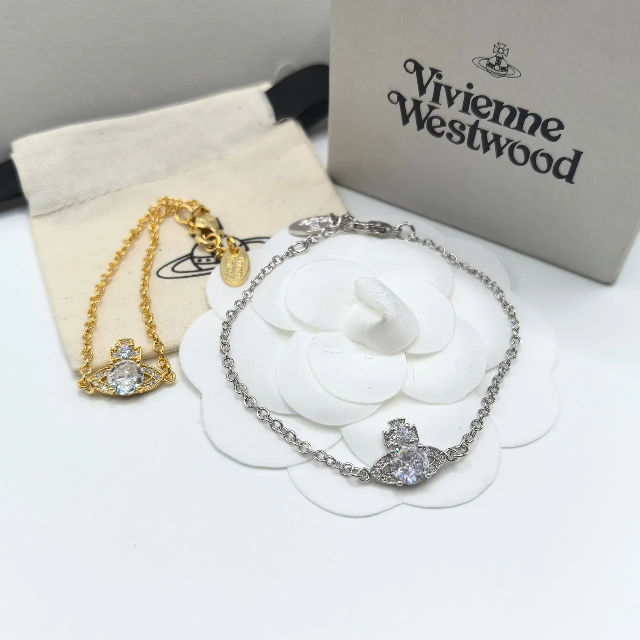 Vivienne Westwood Orbe et Croix Bracelets de Cristal 6