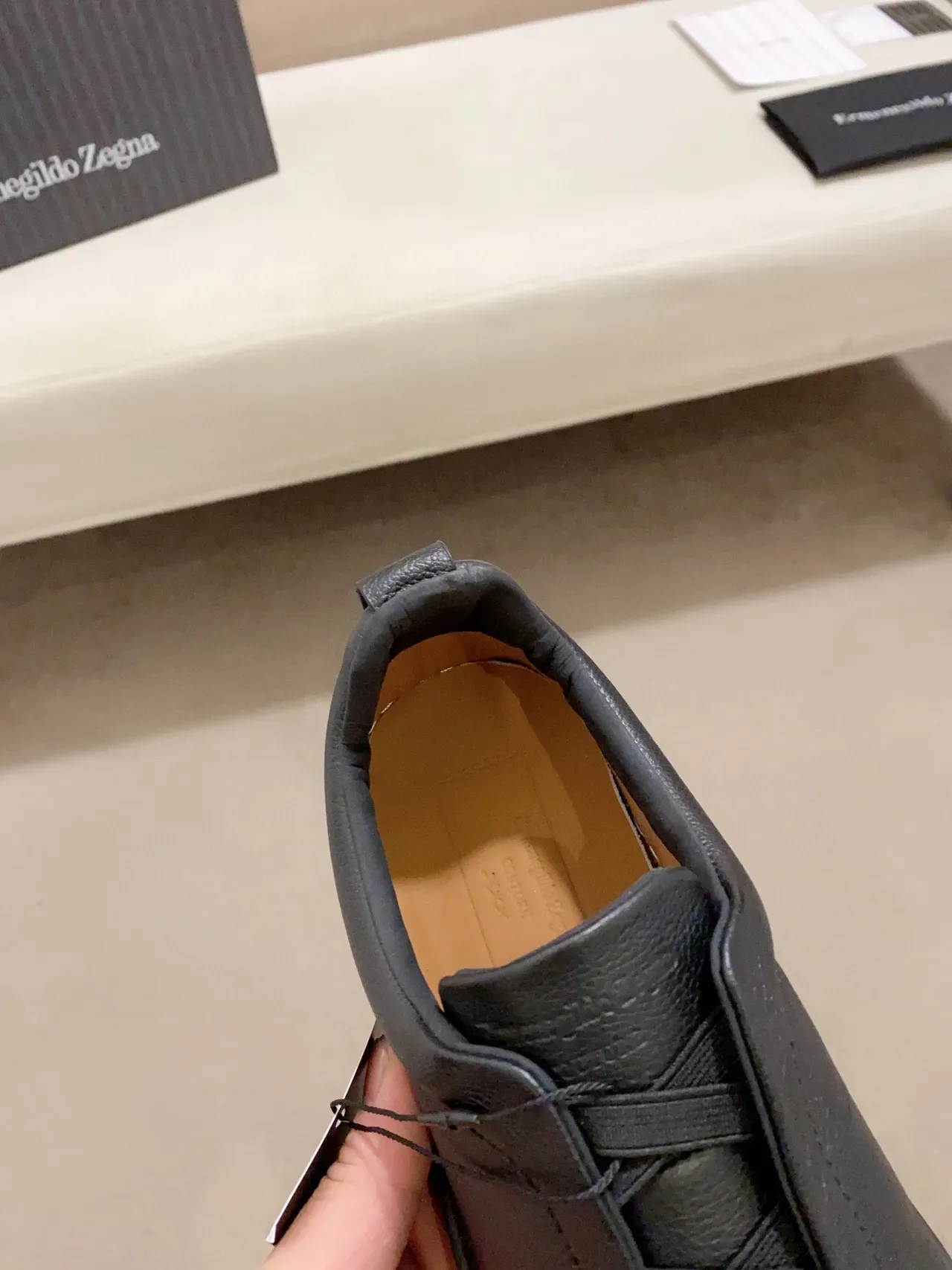 Zegna Preto Couro Pebbled Slip-On Lifestyle Sneaker 2