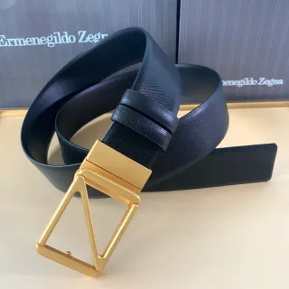 Zegna 几何金色扣黑色皮革腰带