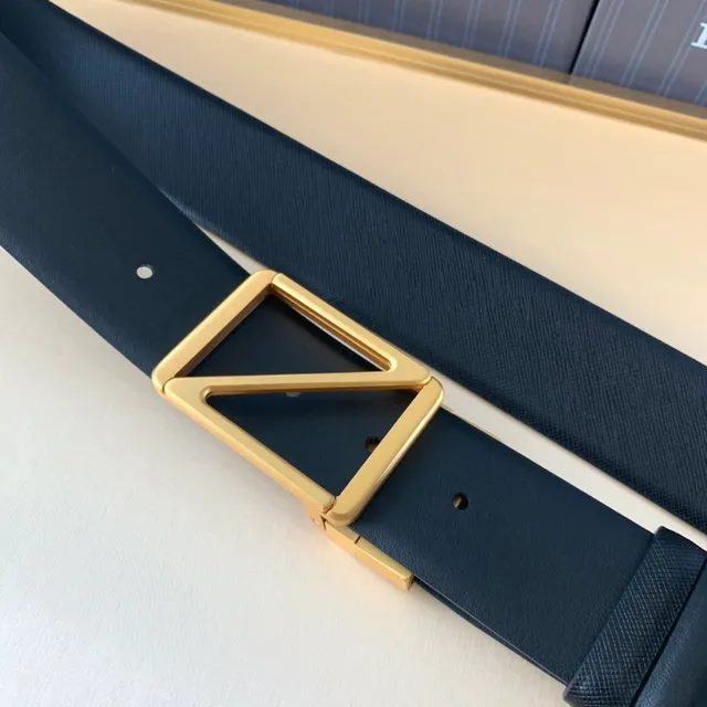Zegna Ceinture en cuir noir avec boucle géométrique dorée 5