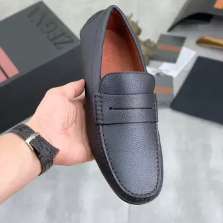 Zegna पेनी लोफर चारकोल पेबल्ड लेदर लोफर्स