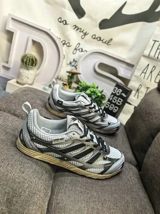 Adidas adiZero Gray Black Mesh Upper Three-Stripe Side Panel Lifestyle Sneakers 9