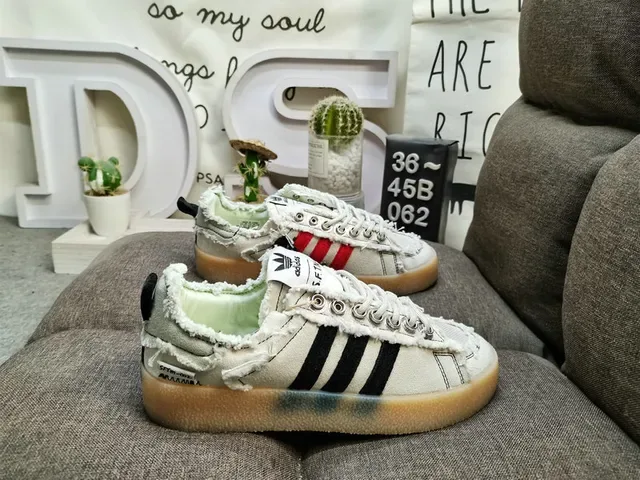 Adidas Army Green Black Distressed Frayed Textile Deconstructed Overlay Lifestyle Sneakers 11