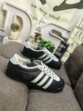 Adidas Beige Black Leather Upper Three-Stripe Side Panel Lifestyle Sneakers 19