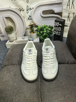 Adidas Beige Black Leather Upper Three-Stripe Side Panel Lifestyle Sneakers 10