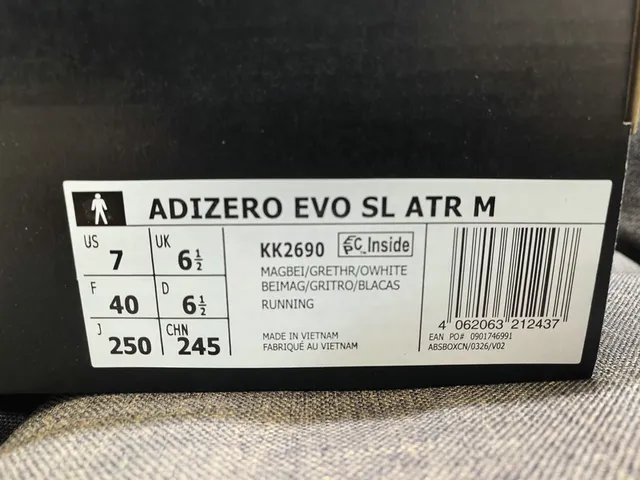 Adidas Beige Black Thick Sculpted Midsole Engineered Mesh Upper Lifestyle Sneakers 2