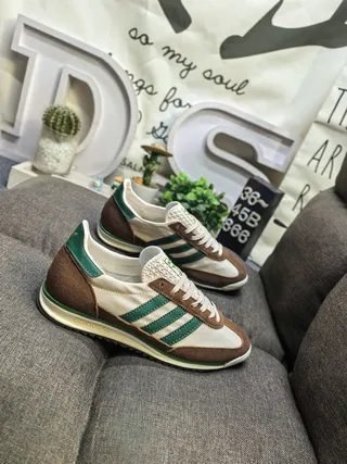 Adidas Beige Brown Retro Runner Silhouette Suede And Textile Upper Lifestyle Sneakers 9