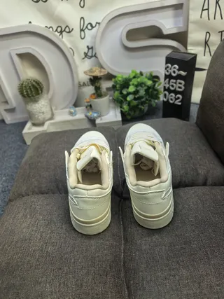 Adidas Beige Gray Low-Top Padded Collar Lifestyle Sneakers 8