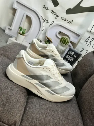 Adidas Beige Silver Mesh Upper Sculpted Foam Midsole Lifestyle Sneakers 9