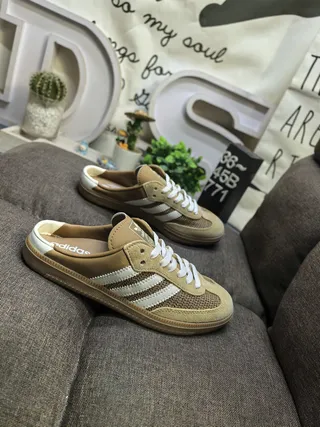 Adidas Beige White Lace-Up Mule Suede-Mesh Upper Lifestyle Sneakers 9