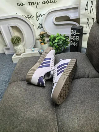 Adidas Beige Yellow Low-Top Three-Stripe Side Panel Lifestyle Sneakers 16