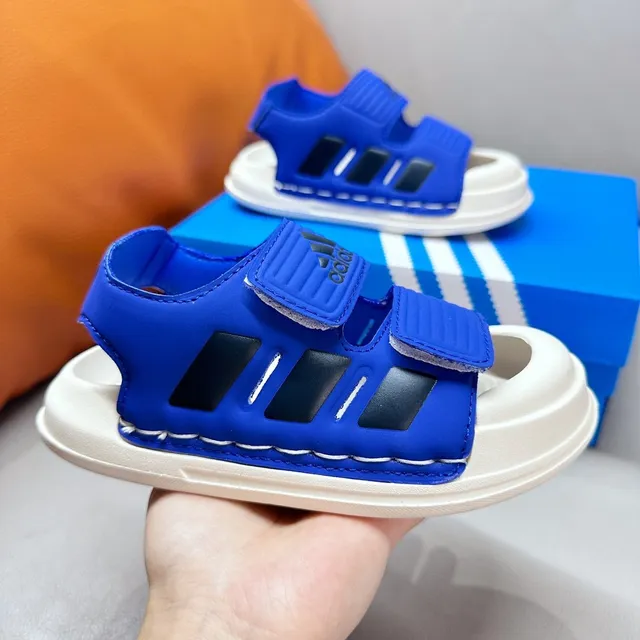 Adidas Sandales casual pour enfants noir et blanc à deux sangles Velcro 12