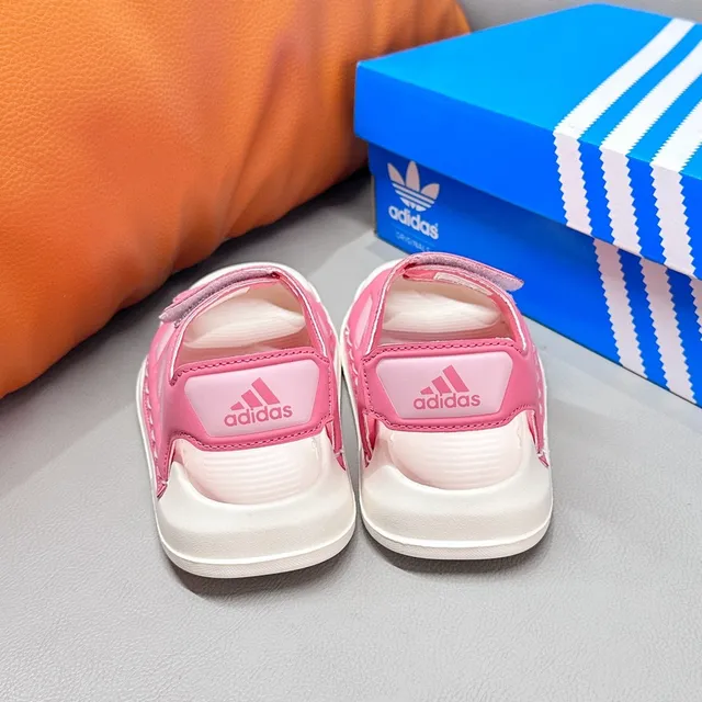 Adidas Sandales casual pour enfants noir et blanc à deux sangles Velcro 22