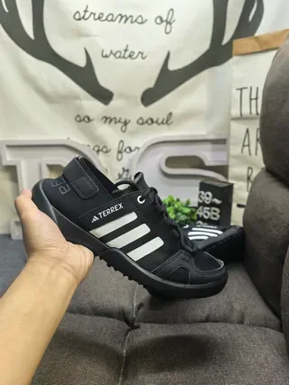 Adidas Black Gray Open-Mesh Upper Three-Stripe Side Panel Lifestyle Sneakers 15