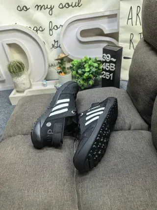 Adidas Black Gray Open-Mesh Upper Three-Stripe Side Panel Lifestyle Sneakers 16