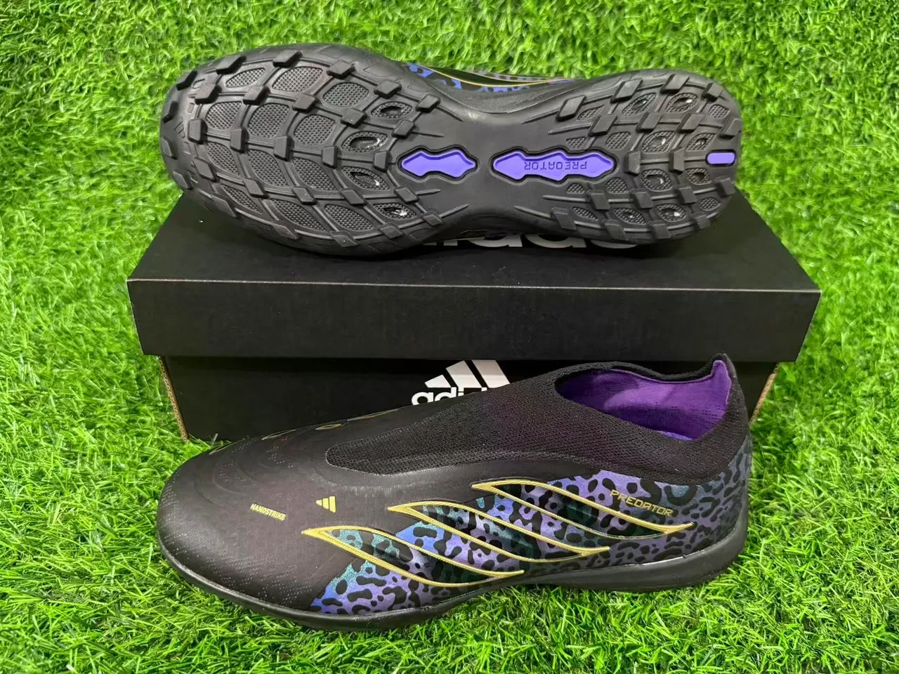 Adidas Tênis de Futebol Turf Preto Multicolor Impressão de Leopardo Upper Sintético Listras Metálicas Douradas 7