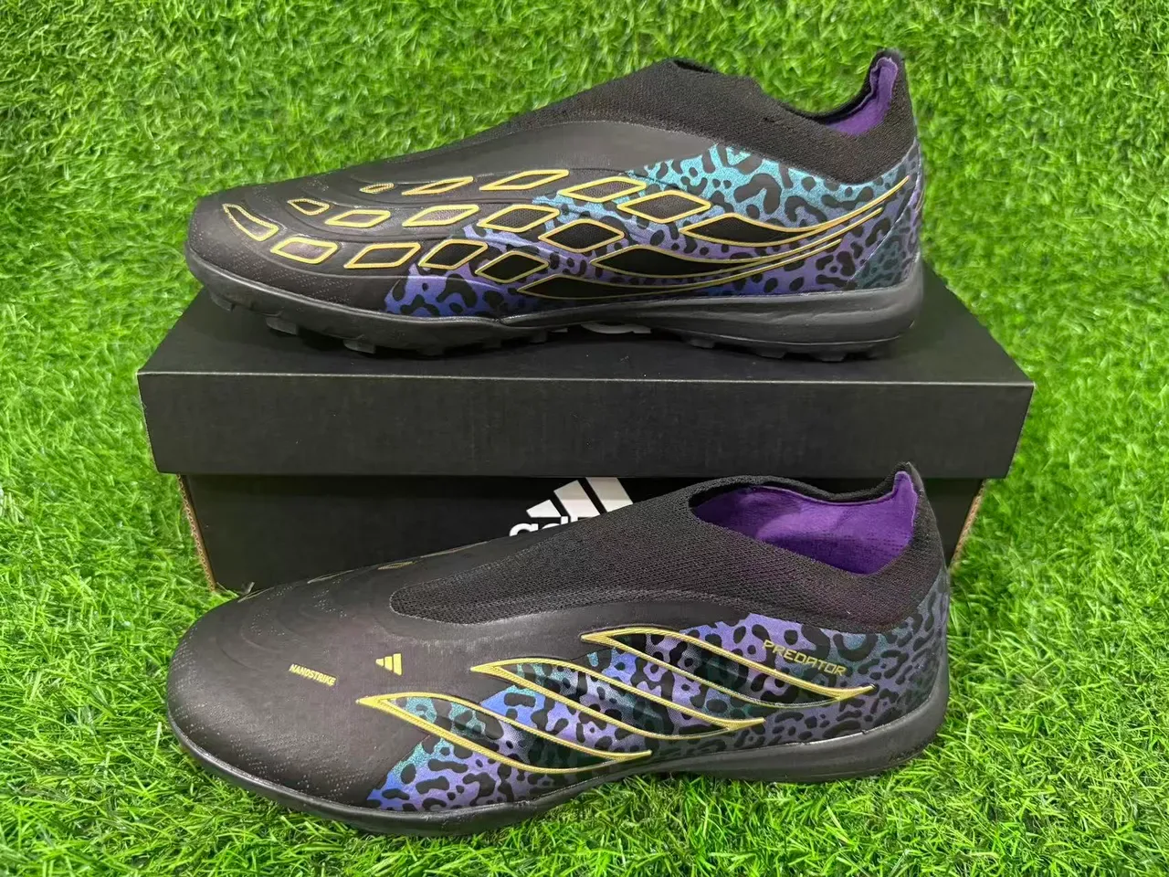 Adidas Tênis de Futebol Turf Preto Multicolor Impressão de Leopardo Upper Sintético Listras Metálicas Douradas 8