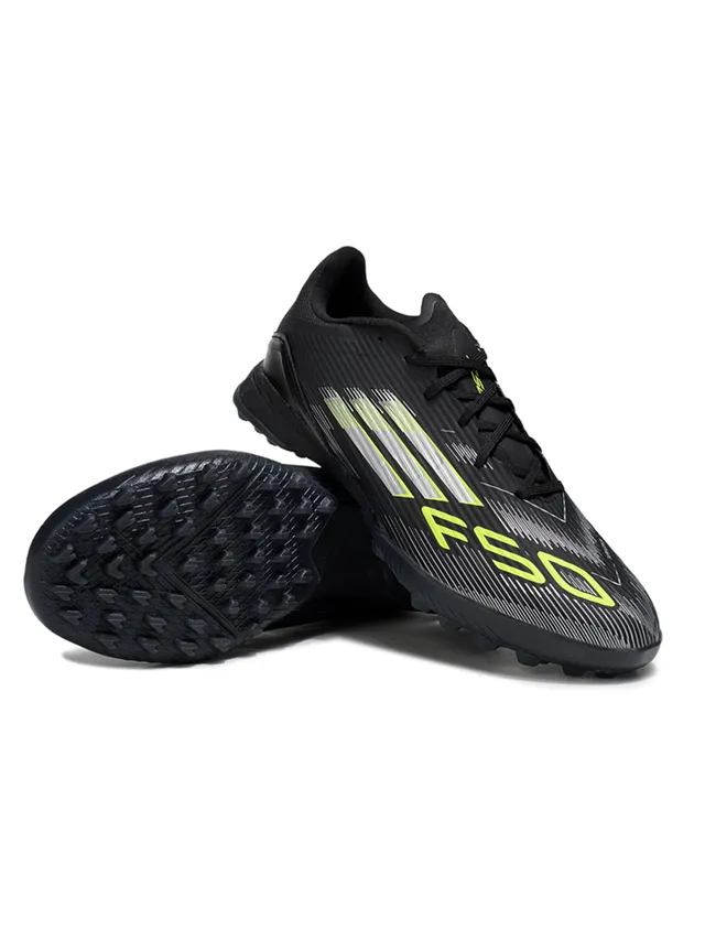 Adidas Chaussures de football turf noir jaune à coupe basse upper synthétique overlay texturé avec relief 3