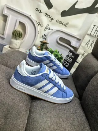 Adidas Blue White Suede Upper Three-Stripe Side Panel Lifestyle Sneakers 9