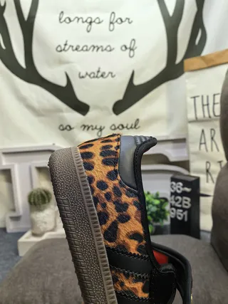 Adidas Sapatos Mary Jane Marrom Preto Impressão de Leopardo Parte Superior Três Listras Painel Lateral 3