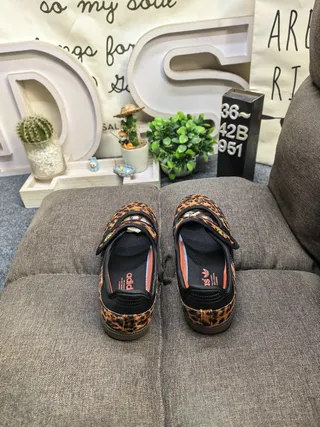 Adidas Sapatos Mary Jane Marrom Preto Impressão de Leopardo Parte Superior Três Listras Painel Lateral 8