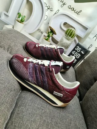 Adidas Burgundy Purple Low-Top Three-Stripe Side Panel Lifestyle Sneakers 7