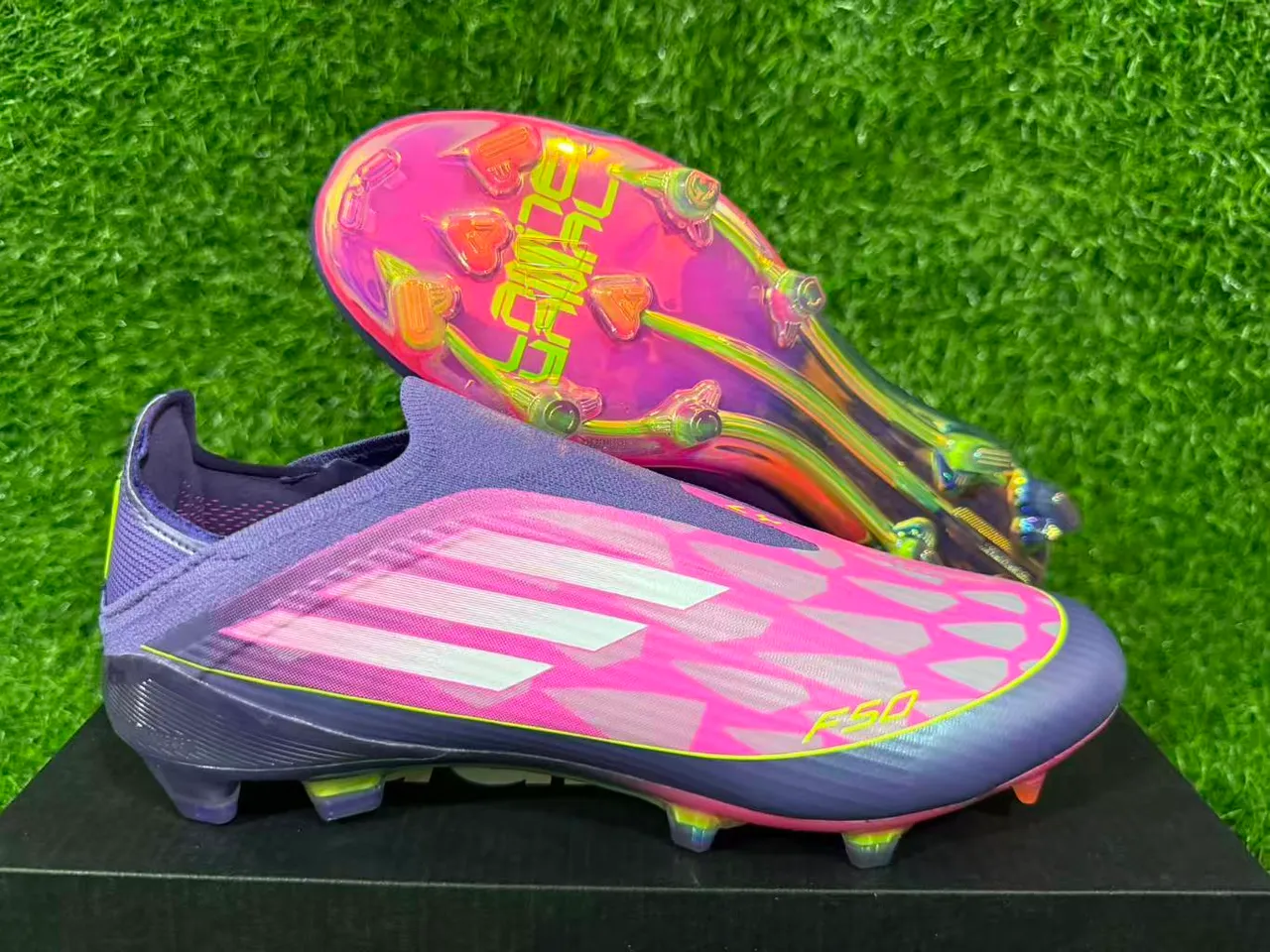 Adidas F50 বেগুনি গোলাপি নিওন ইরিডিসেন্ট Firm-Ground ফুটবল জুতা 8