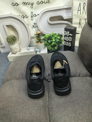 Adidas Gray Black Platform Sole Three-Stripe Side Panel Chunky Sneakers 18