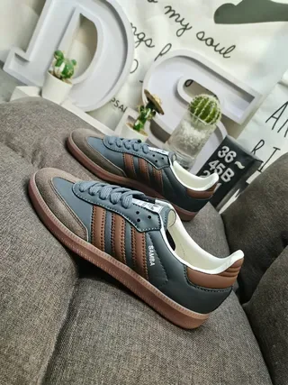 Adidas Gray Brown Low-Top Suede-Leather Mix Lifestyle Sneakers 7