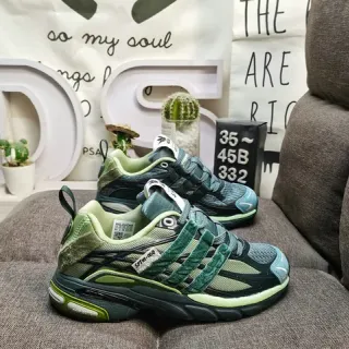 Adidas Green Blue Chunky Sculpted Midsole Layered Mesh And Synthetic Overlays Lifestyle Sneakers