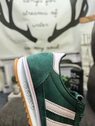 Adidas Green White Retro Runner Suede Upper Lifestyle Sneakers 3