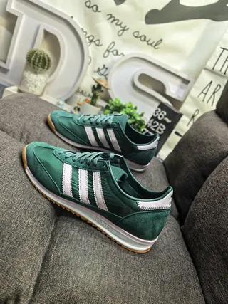 Adidas Green White Retro Runner Suede Upper Lifestyle Sneakers 7