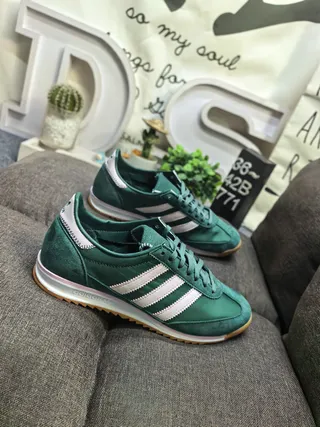 Adidas Green White Retro Runner Suede Upper Lifestyle Sneakers 9