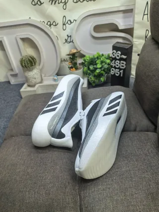 Adidas Hyperboost Black and Gray Chunky Sneakers 6