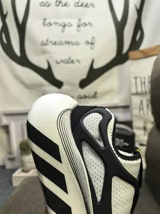 Adidas Hyperboost White Black Lifestyle Sneakers 3